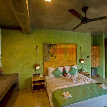 White Moon Resort Gampaha Exterior foto